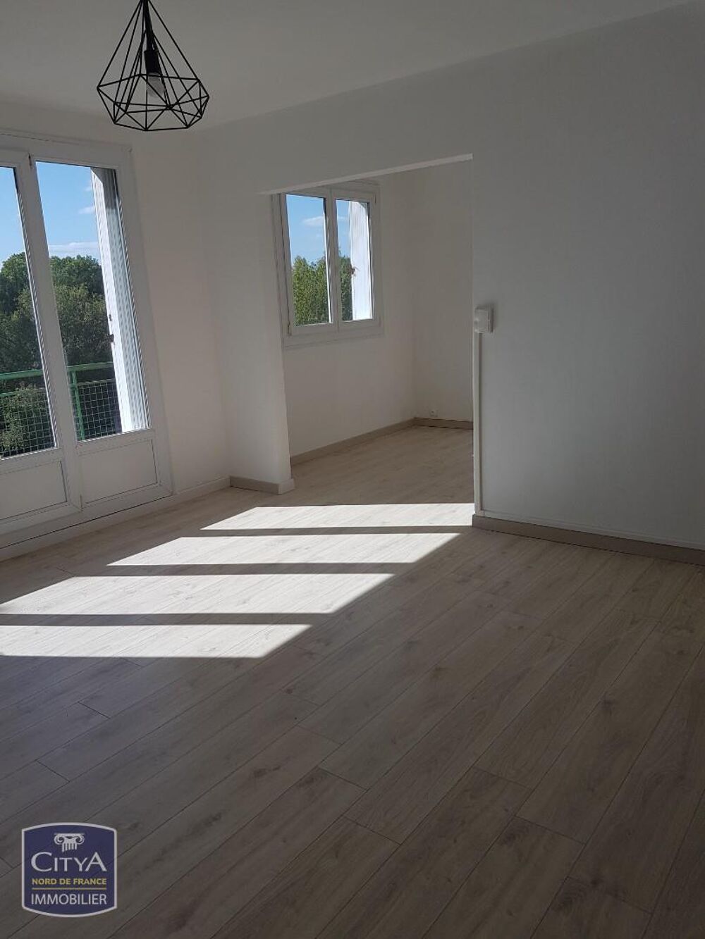 Location Appartement APPARTEMENT 2 CHAMBRES Rousies