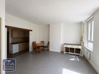  Appartement à louer 2 pièces 50 m²