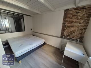 Appartement à louer 1 pièce 37 m²