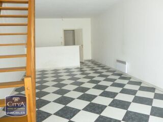  Appartement à louer 2 pièces 56 m²