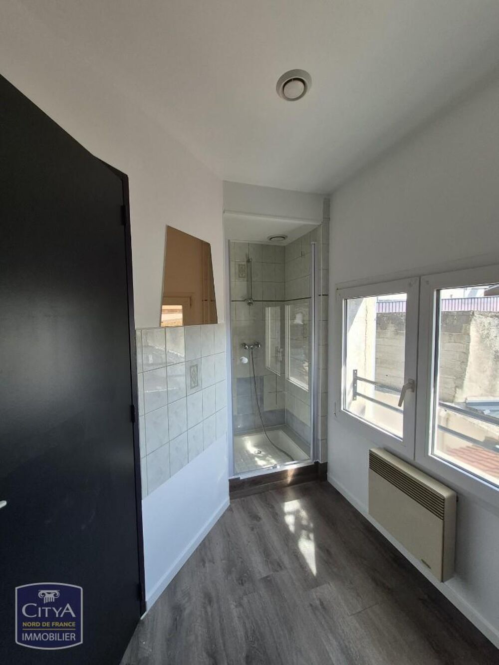 En centre ville de caudry Appartement type 2 situé au 1 ....