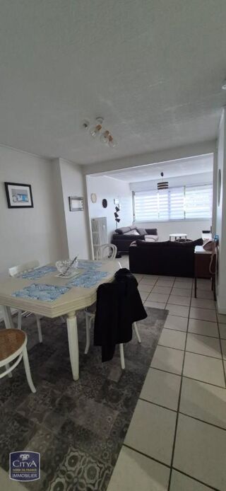  Appartement à louer 3 pièces 55 m²