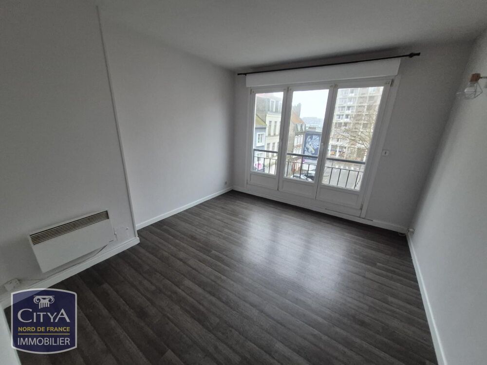 Place des Victoires Appartement de type 3 au 2eme étage ....