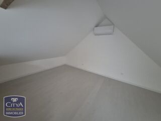  Appartement à louer 1 pièce 27 m²