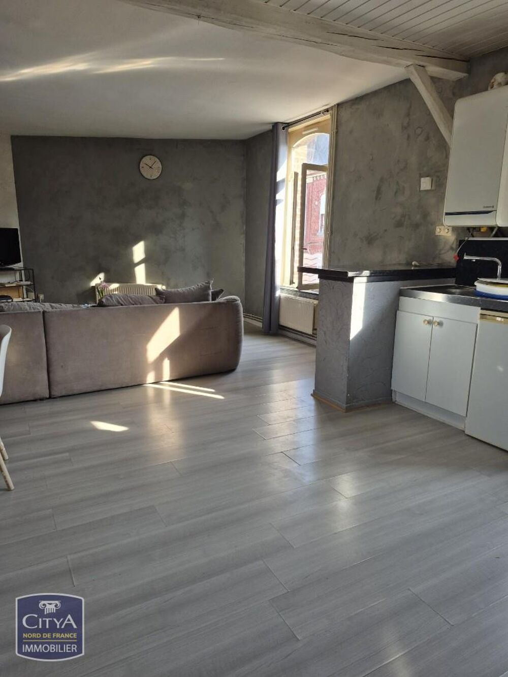Proche du centre ville appartement type 2 de 55.96 m²