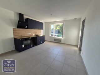  Appartement à louer 3 pièces 82 m²