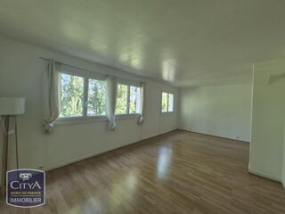  Appartement à louer 3 pièces 65 m²