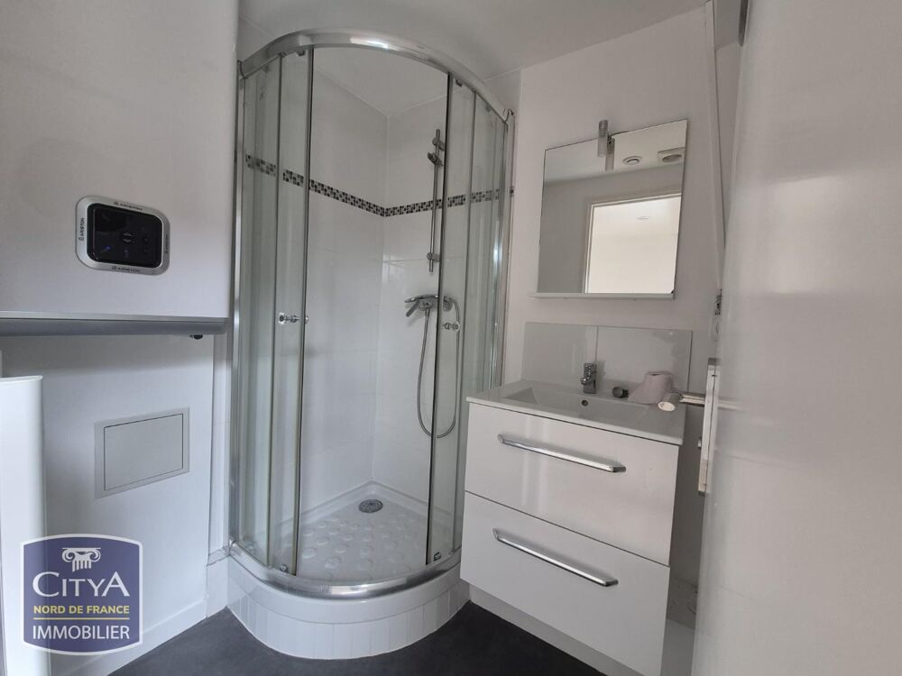 Location Appartement STUDIO RUE DE DOUAI PROCHE PARC JB LEBAS METRO PORTE DE VALENCIENNES Lille