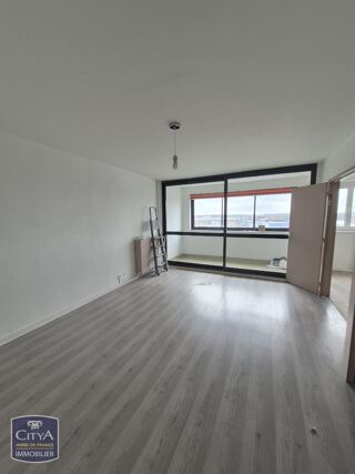  Appartement � louer 3 pi�ces 85 m�