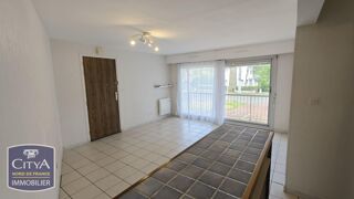  Appartement à louer 2 pièces 32 m²