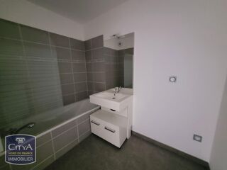  Appartement à louer 2 pièces 46 m²