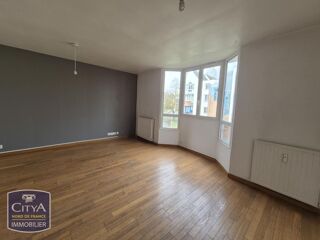  Appartement à louer 3 pièces 65 m²