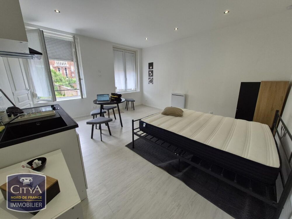 Location Appartement STUDIO MEUBLE TOUTES CHARGES COMPRISES Cambrai