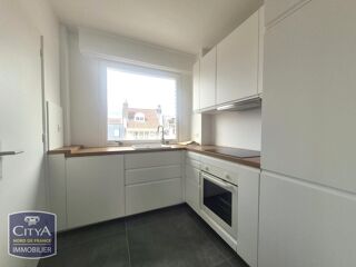  Appartement à louer 3 pièces 80 m²