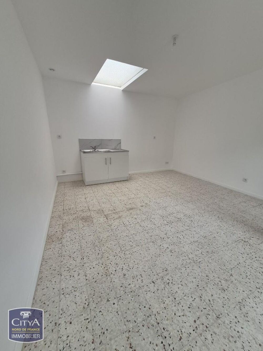 Maison de village avec une chambre