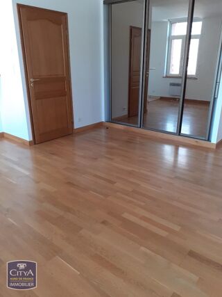  Appartement à louer 2 pièces 44 m²