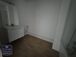  Appartement à louer 3 pièces 65 m²