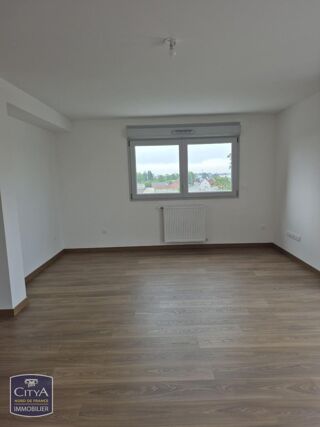  Appartement à louer 3 pièces 70 m²