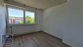  Maison à louer 4 pièces 81 m²