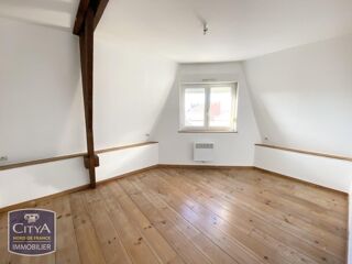  Appartement à louer 2 pièces 45 m²