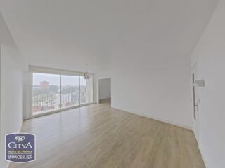  Appartement à louer 5 pièces 103 m² Dunkerque