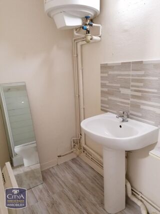  Appartement à louer 1 pièce 32 m²