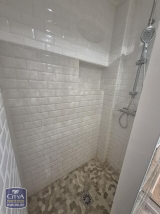  Appartement à louer 1 pièce 31 m²