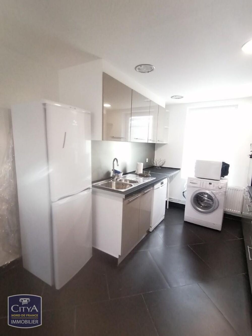 Location Maison MAISON MEUBLEE 2 CHAMBRES + TERRASSE JARDIN Tourcoing