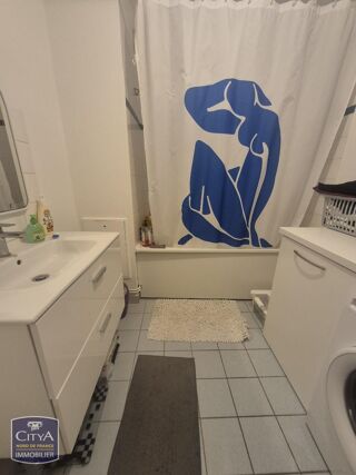  Appartement à louer 3 pièces 68 m²
