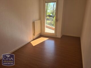  Appartement à louer 3 pièces 72 m²