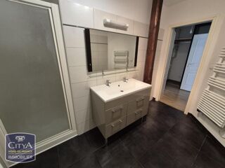  Appartement à louer 2 pièces 43 m²