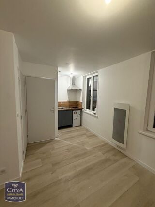  Appartement à louer 1 pièce 18 m²
