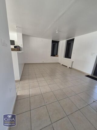  Maison à louer 4 pièces 161 m²