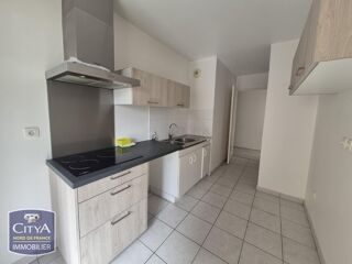  Appartement à louer 3 pièces 79 m²