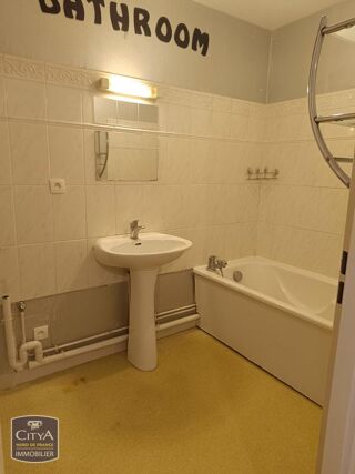  Appartement à louer 2 pièces 45 m²