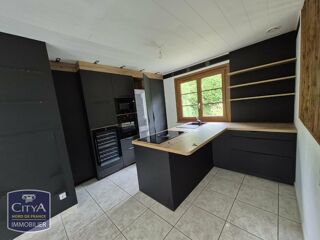  Maison � louer 4 pi�ces 169 m�