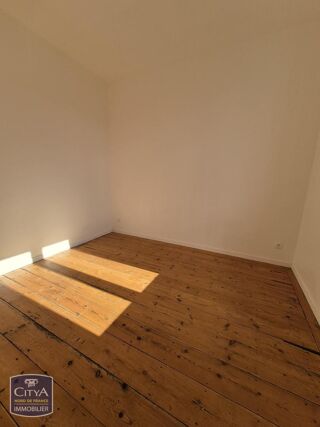  Appartement à louer 3 pièces 59 m²
