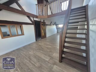  Appartement à louer 4 pièces 82 m²