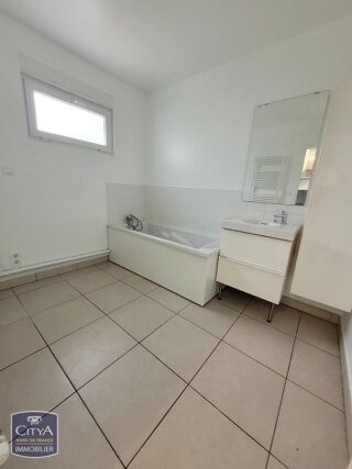  Maison à louer 4 pièces 88 m²