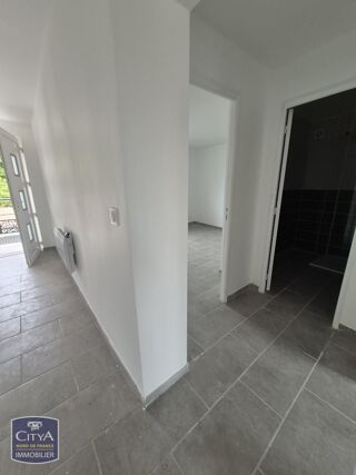 Appartement à louer 3 pièces 73 m²