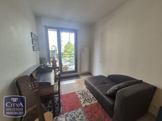  Appartement à louer 3 pièces 74 m²