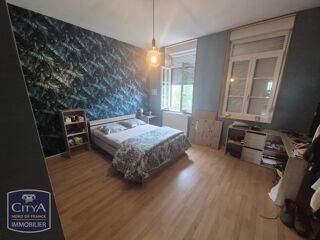  Maison à louer 6 pièces 180 m²