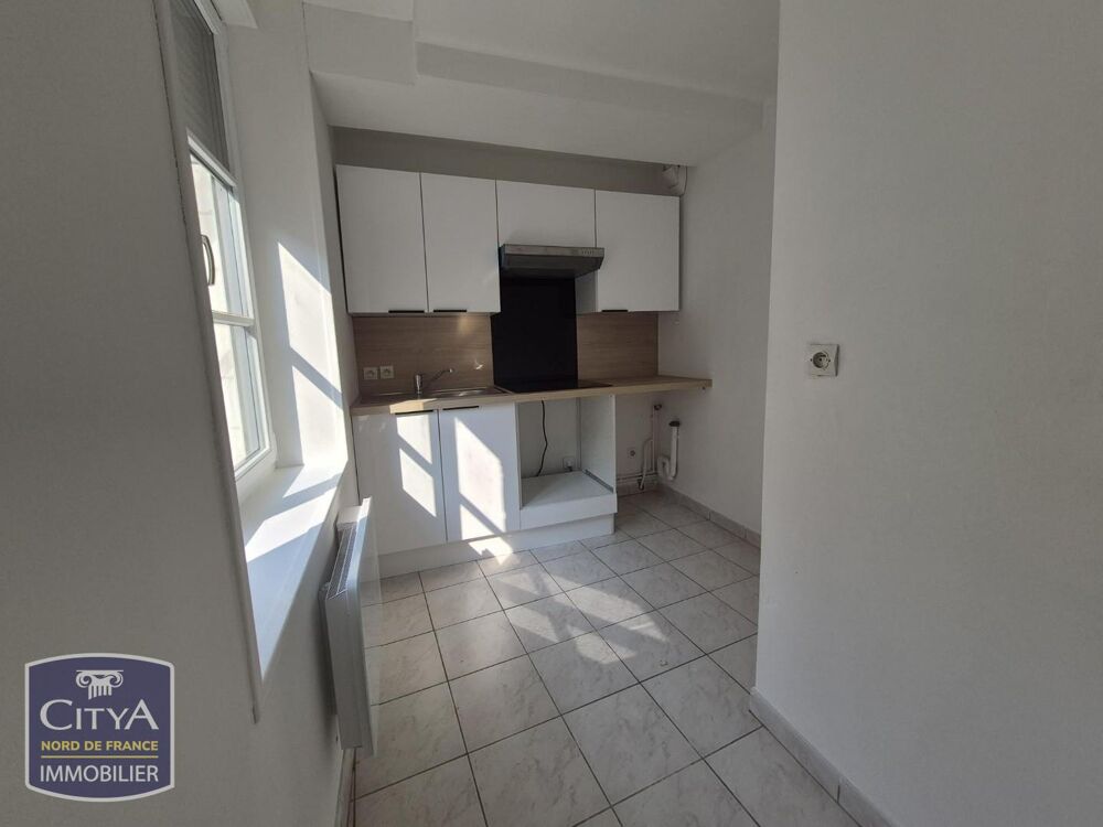 Appartement T3 A LOUER PLACE DE L 'ANCIEN RIVAGE