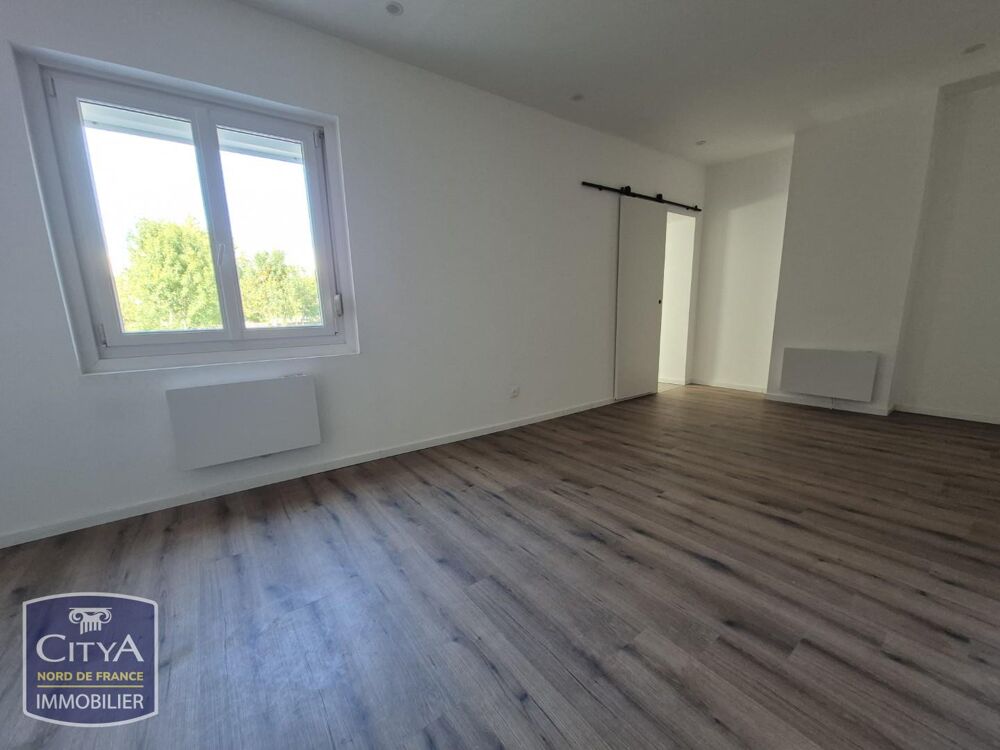 AUCHEL CENTRE, A LOUER JOLI DUPLEX T2