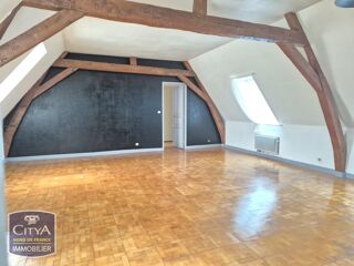  Appartement à louer 3 pièces 89 m²