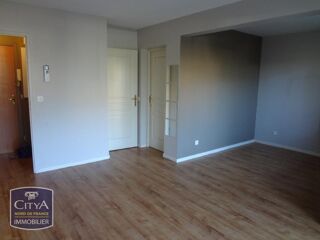  Appartement à louer 1 pièce 33 m²