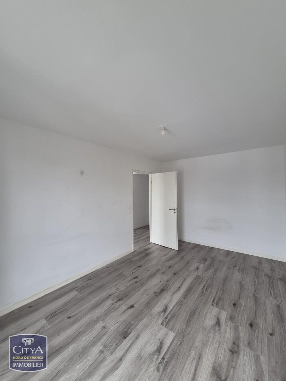 location Appartement - 2 pièce(s) - 47 m² Lille (59000)