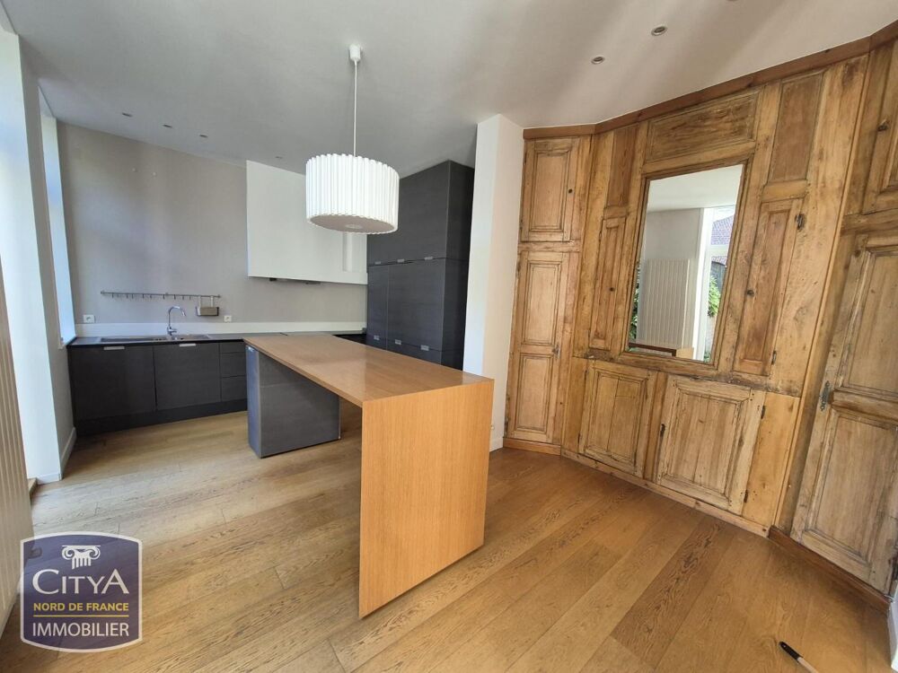 location Maison - 3 pièce(s) - 145 m² Lille (59800)