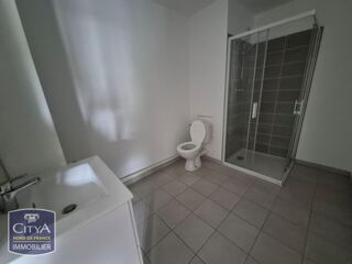  Appartement à louer 2 pièces 45 m²