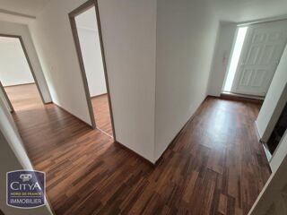  Appartement à louer 3 pièces 80 m²
